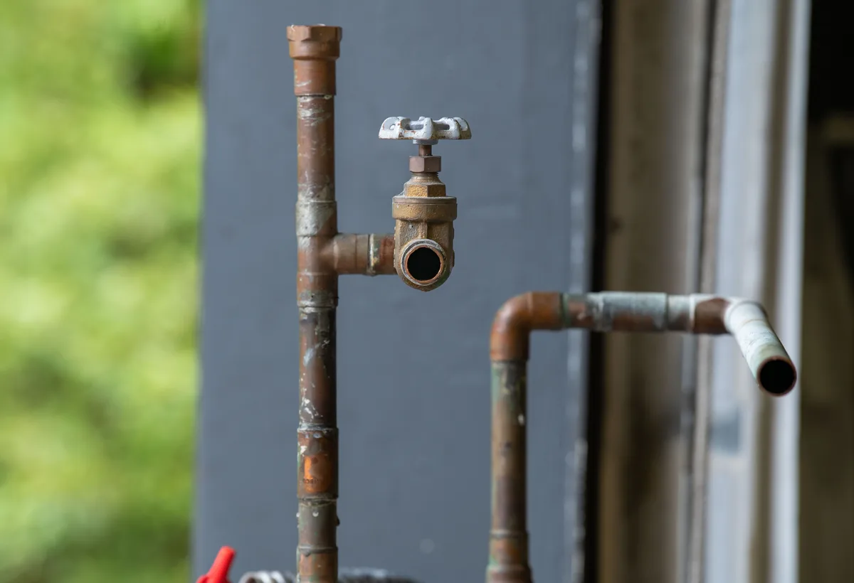 Vervanging van grijze loden waterleiding door kunststof meerlagenbuis
